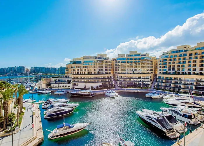 St. Julians Portomaso Marina Antique Apartament