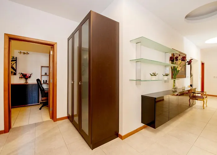 St. Julians Portomaso Marina Antique Apartament St. Julian's