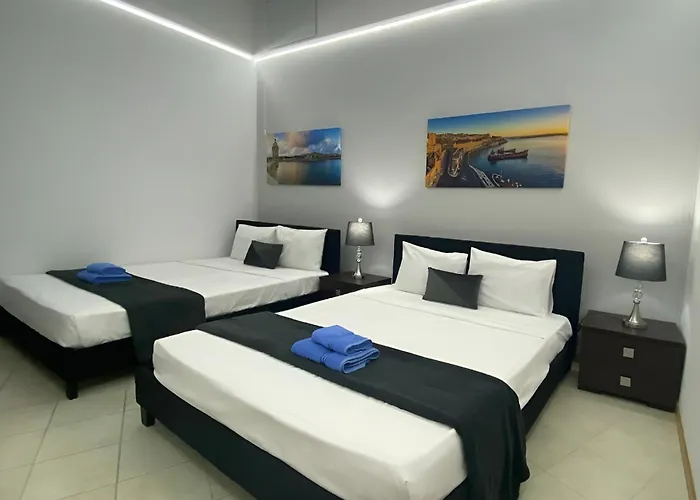 아파트 St. Julians Portomaso Marina Antique